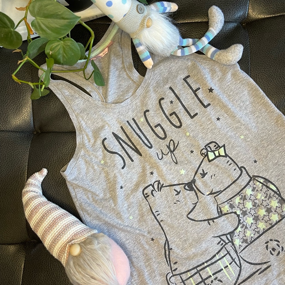 La Vie En Rose sleeping top